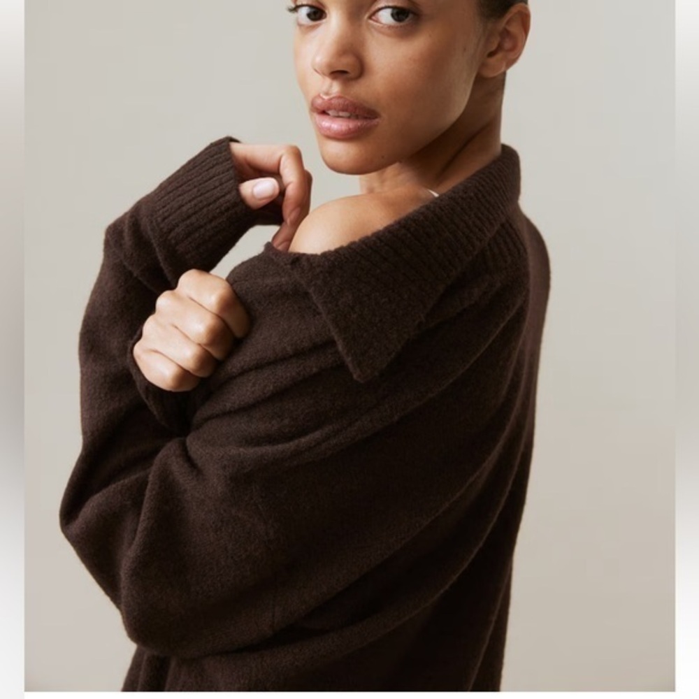 Brown knit Sweater